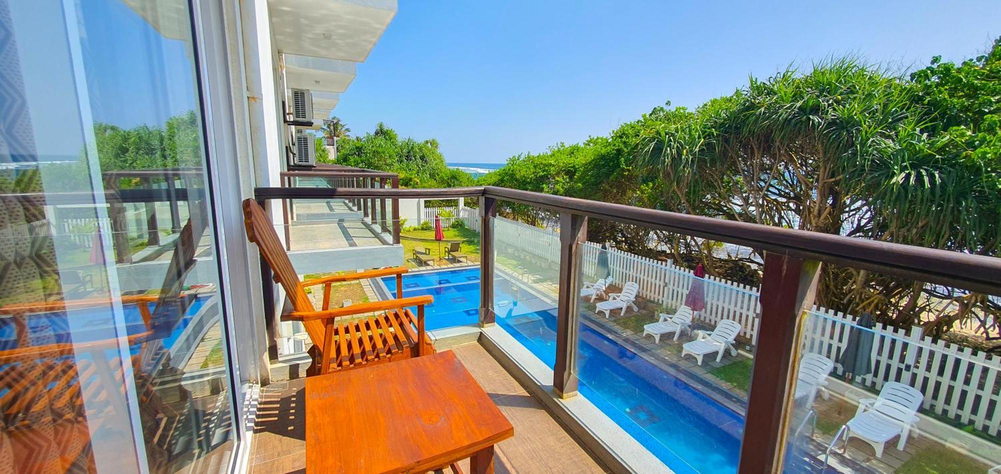 Ara Beach Resort Mirissa Dış mekan fotoğraf