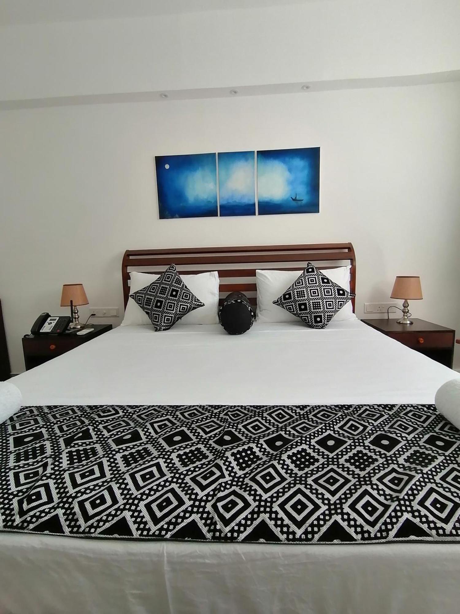 Ara Beach Resort Mirissa Dış mekan fotoğraf
